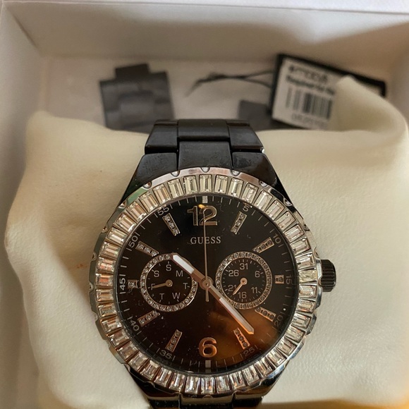 GUESS rhinestone WATCH - Picture 5 of 5